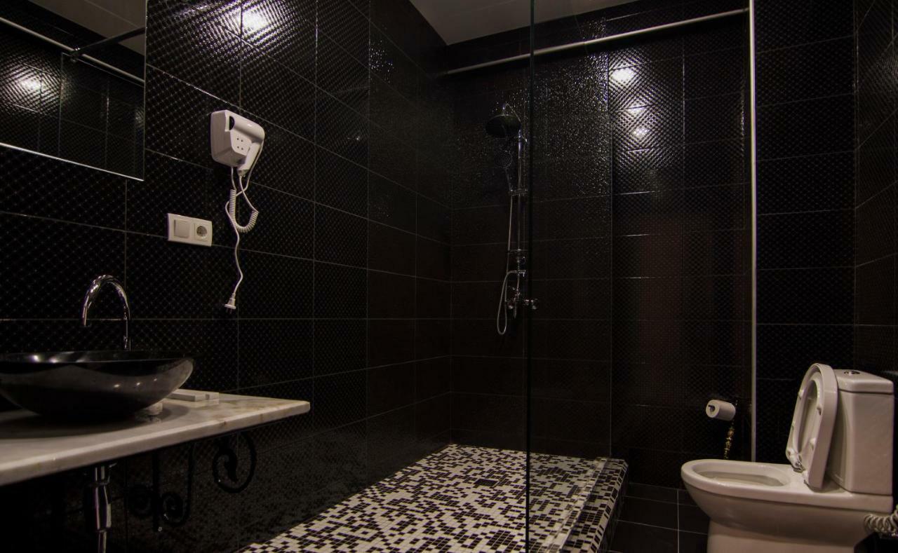 Boutique Hotel "Biotel" Tsqnet'i Экстерьер фото