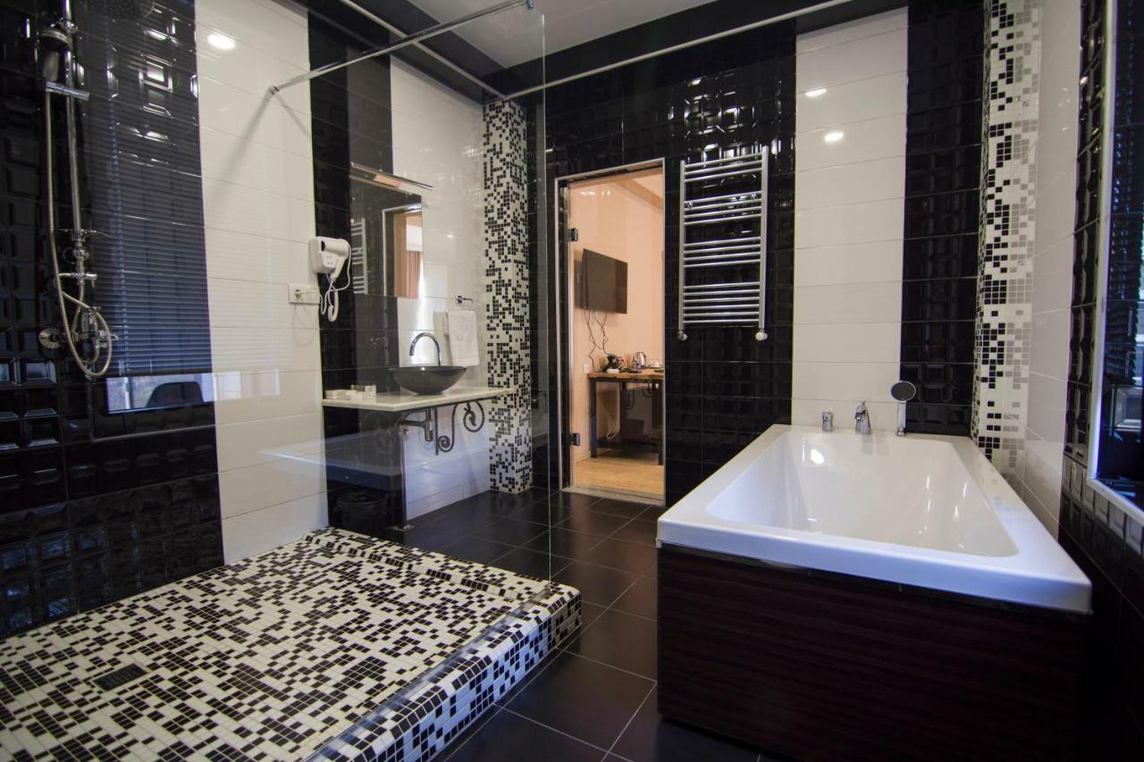 Boutique Hotel "Biotel" Tsqnet'i Экстерьер фото