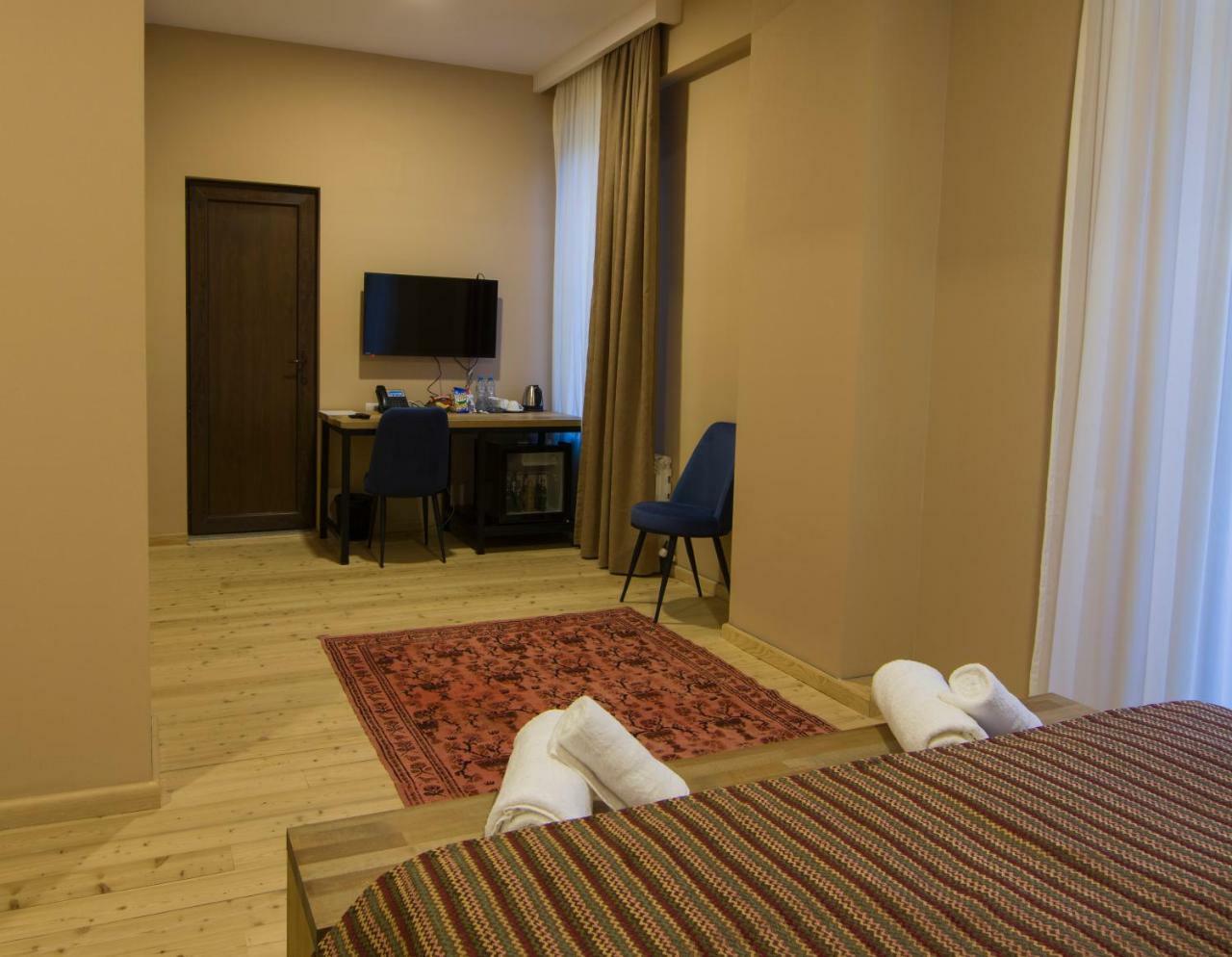 Boutique Hotel "Biotel" Tsqnet'i Экстерьер фото