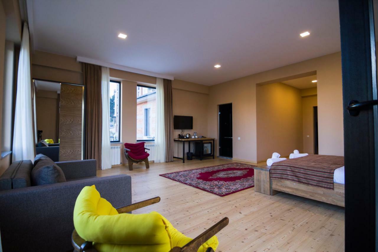 Boutique Hotel "Biotel" Tsqnet'i Экстерьер фото