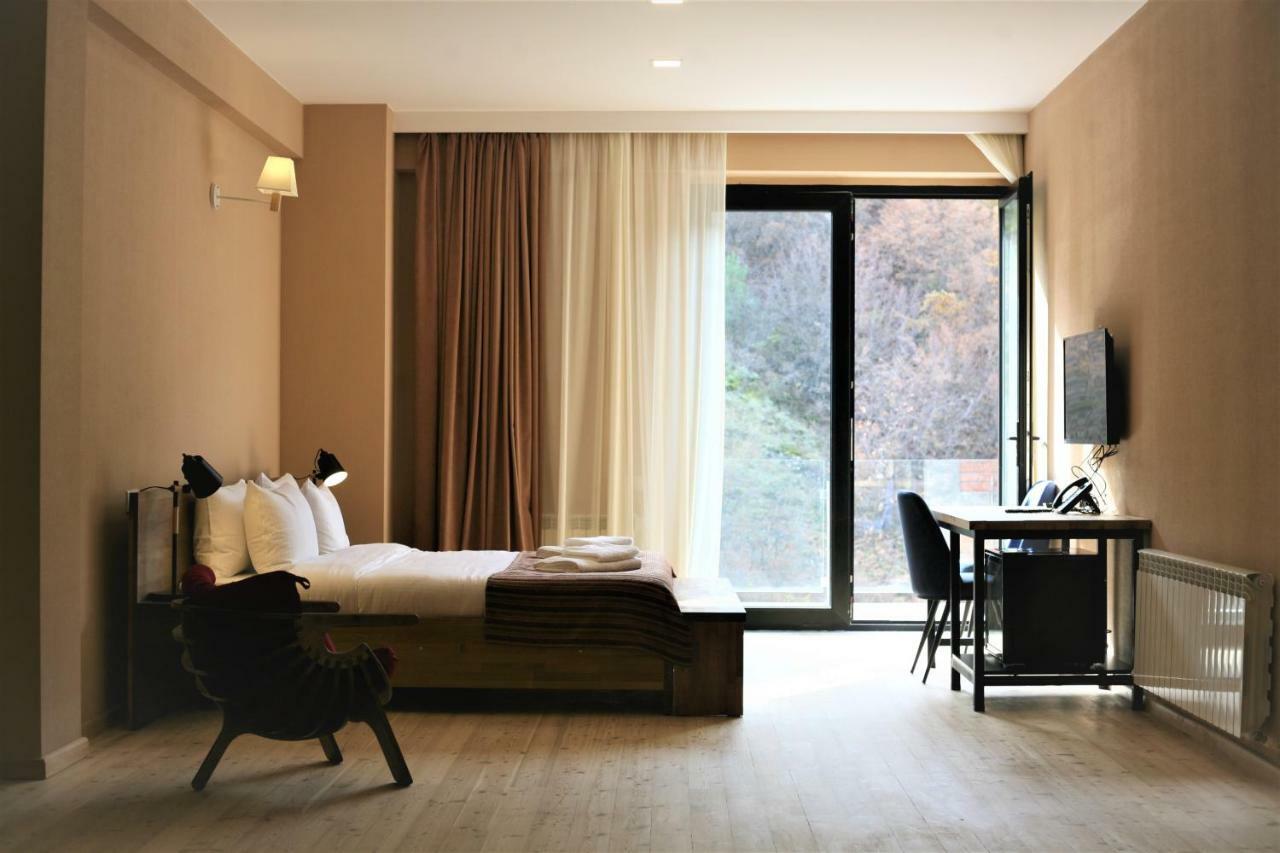 Boutique Hotel "Biotel" Tsqnet'i Экстерьер фото